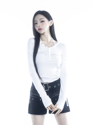 Cut-Out Rhinestone Long Sleeve Tee