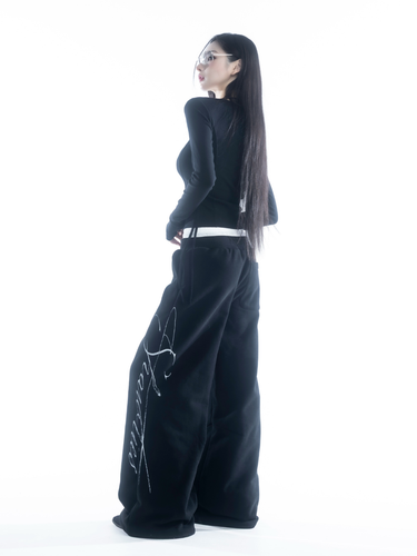 Layered Waist Script Sweat Pants